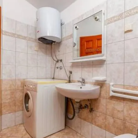 Marceta Apartment *