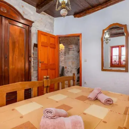 Marceta Apartment *